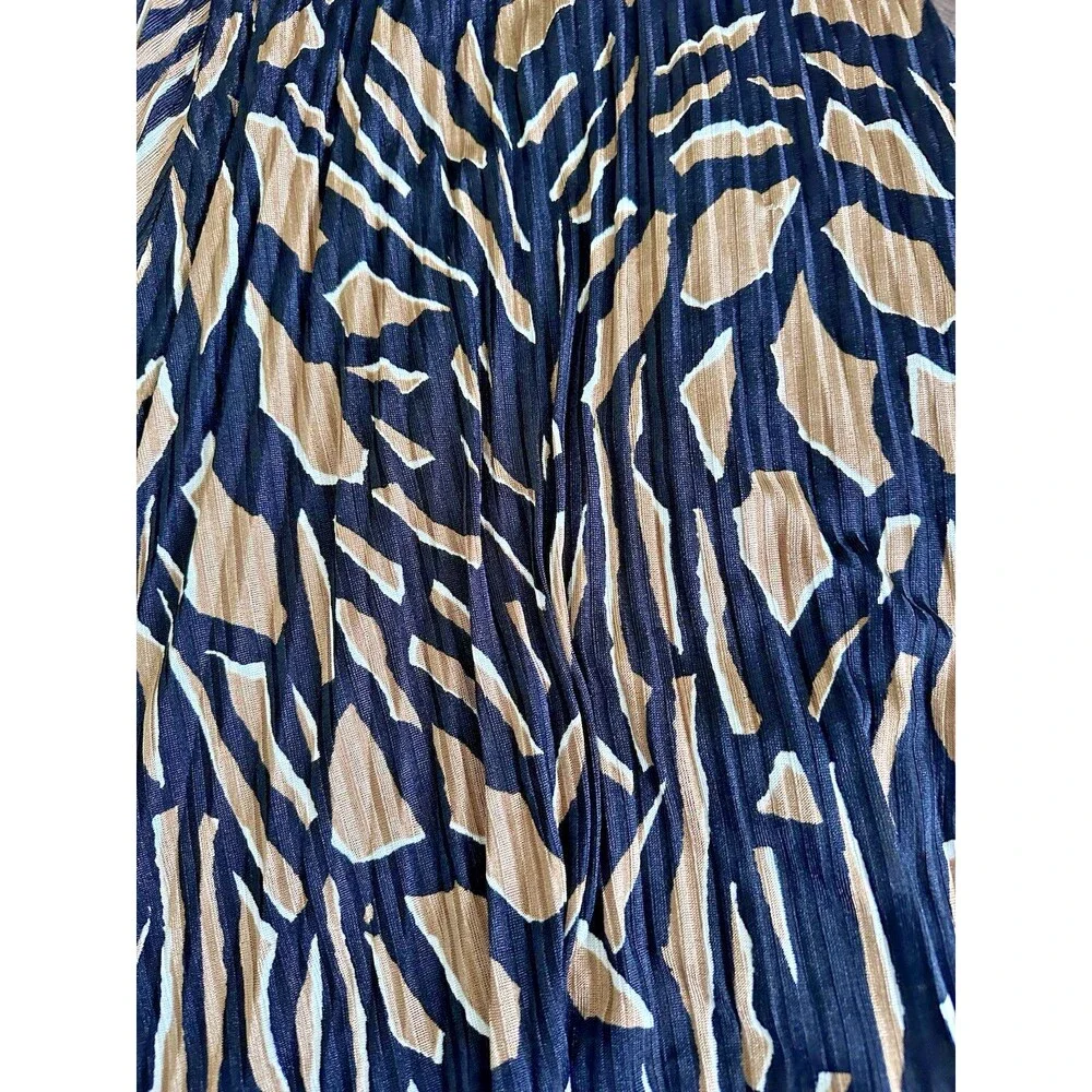 DKNY Women's Pull-On Printed Pleated Midi Skirt Black Brown L - Picture 7 of 10